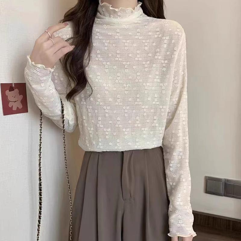 Half turtleneck, slim long-sleeved bottoming shirt, T-shirt for women, autumn and winter lace fungus edge, velvet and thickened layered inner top