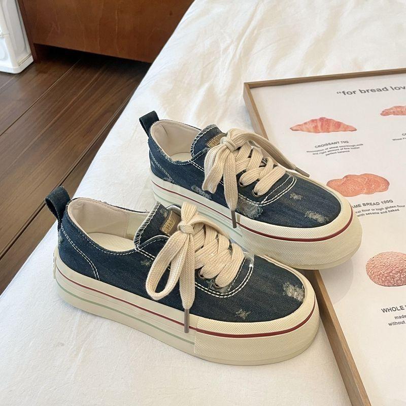 

Ретро шик в гонконгском стиле, парусиновые туфли на платформе из выбеленного денима, женские, лето 2025, новый нишевый дизайн, повседневные кеды 40 темно-синий