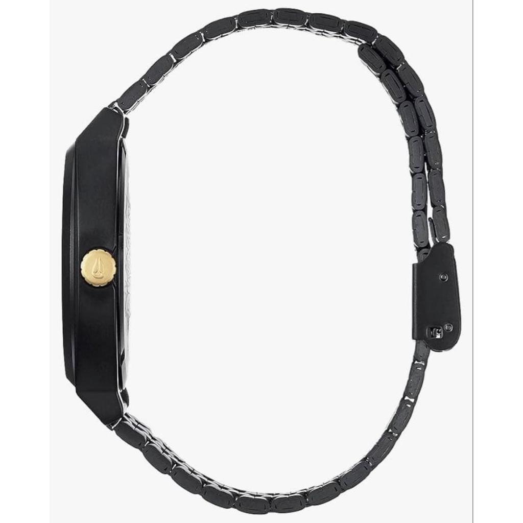 Used NIXON Analog Watch Black