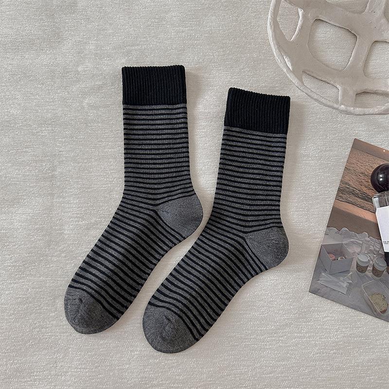 Women's Autumn and Winter Thick Style Warm Contrast Color Striped Wool Long Stack Socks