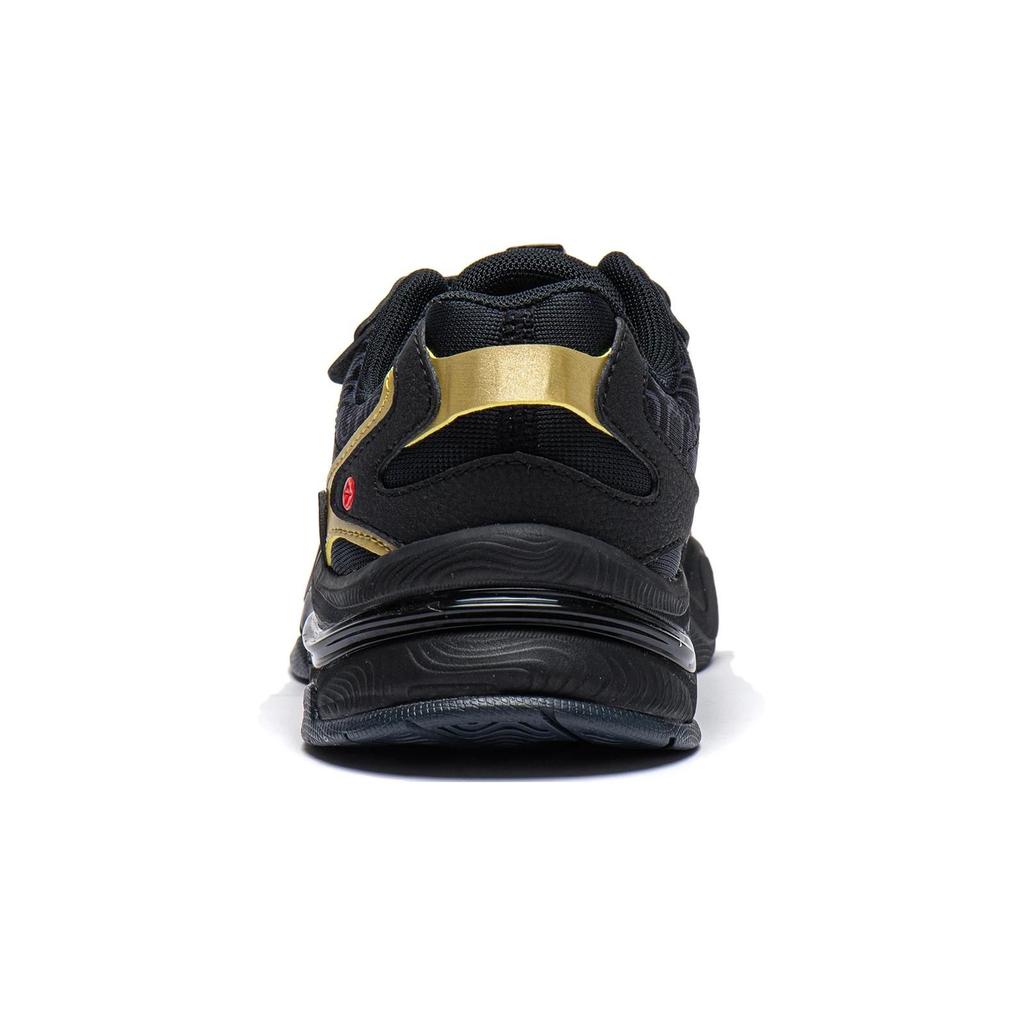 Li Ning Yun Chuan V2 Comfortable Shock Absorption Rebound Kids Casual Shoes Kids Casual Shoes Black YKCT144-5