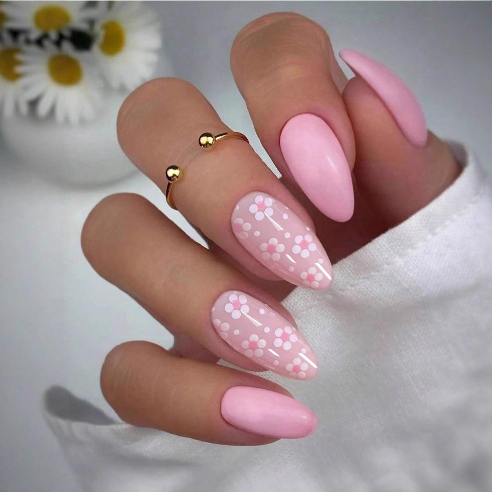 24pcs Wearable False Nail Spring Summer Short Oval Nails Art Colorful Flower Design Press on Nails Tips Finished Fake Nail Sets