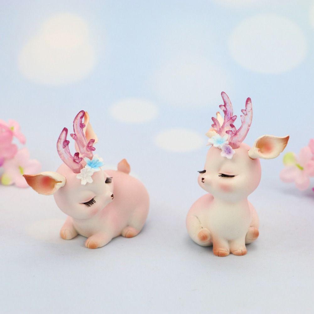 Kawaii Resin Pink Deer Ornament Cartoon Deer Birthday Cake Decor Baby Deer Doll Sculpture  Children