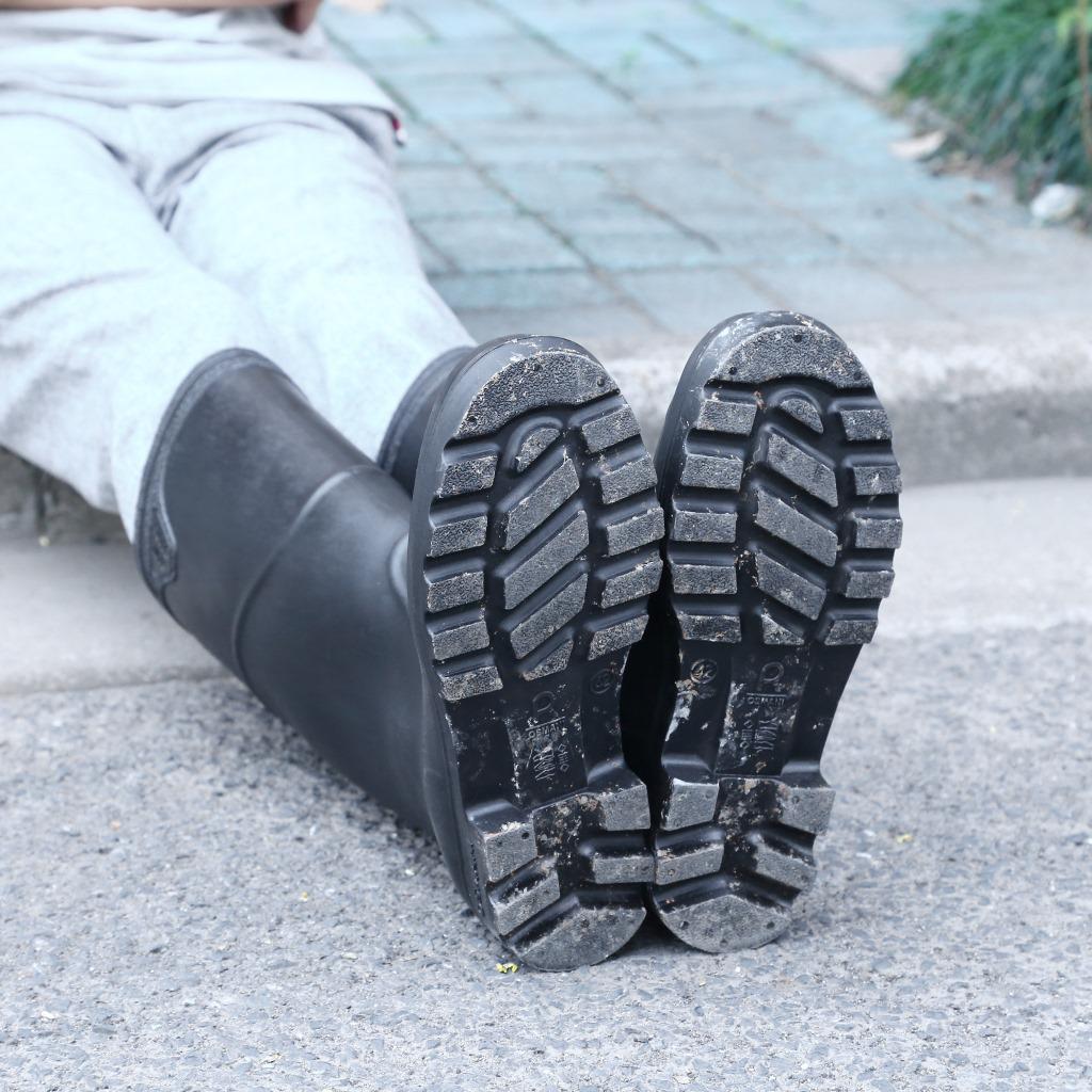 New Men's Long Tube Rain Boots Non-slip Mens Rubber Rainboots High Quality Waterproof Men Water Shoes Male Knee-High Rain Shoes