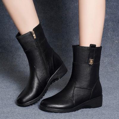 Otoño e Invierno Nuevas Botas de Mujer Invierno Zapatos de Madre Algodón Moda Botas Medias Comercio Exterior Talla Grande Botas de Cuero