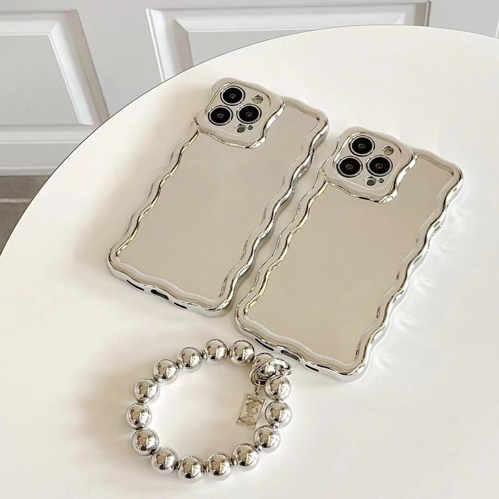 Applicable to iPhone16Pro mobile phone case electroplated mirror diamond-encrusted love bracket Apple 15 all-inclusive bracelet soft case