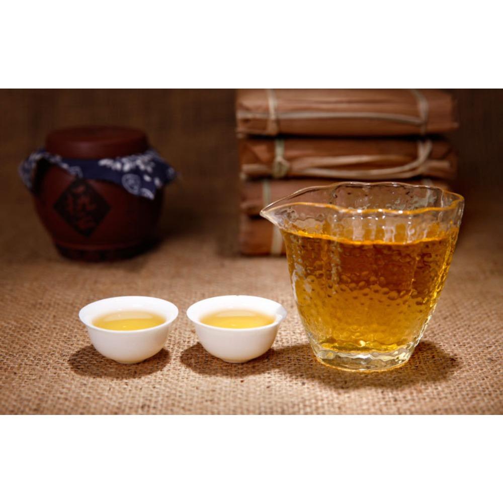 Yunnan Raw Pu-erh Tea Brick 250g Qianjiazhai Ancient Tree Organic Green Food Slimming