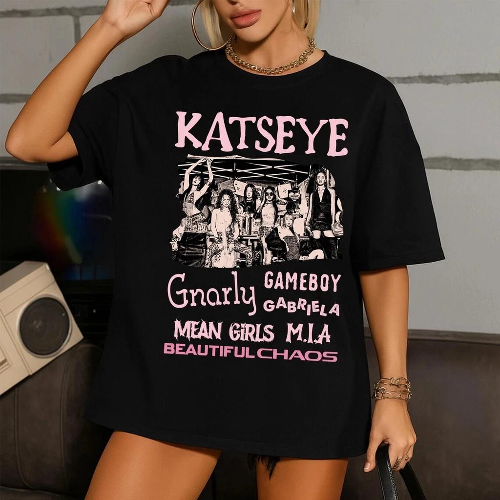 T-shirt Retro Katseye Beautiful Chaos Kpop Tee Regalo per Donna Uomo Oversize Grafica Manica Corta Unisex Uomo Donna Estate