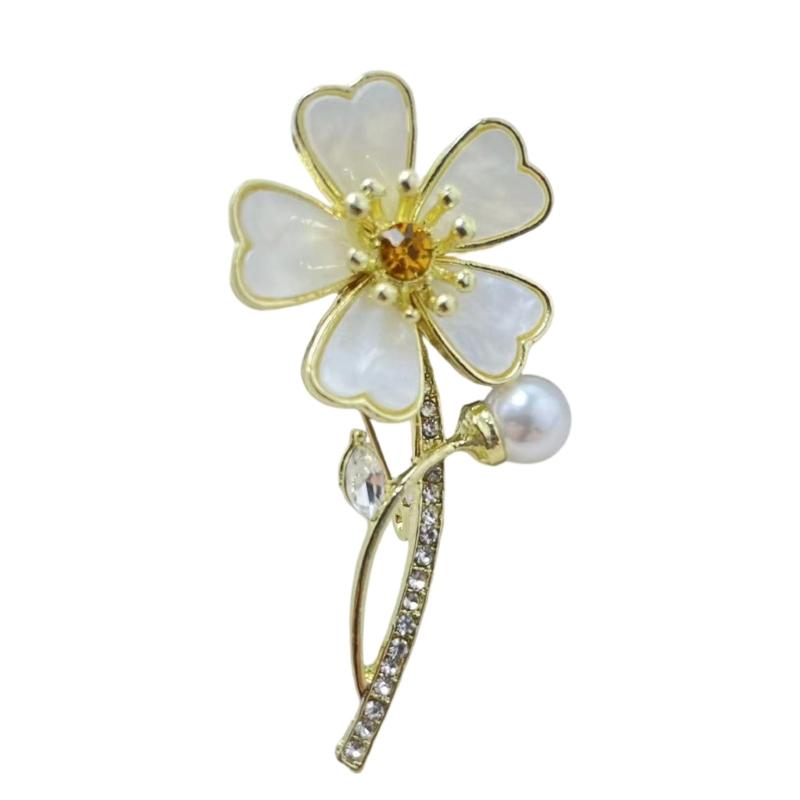 

Цветочная брошь в стиле природы с акцентом из жемчуга, цинковый сплав, аксессуары для одежды для женщин, модное украшение 1 белый