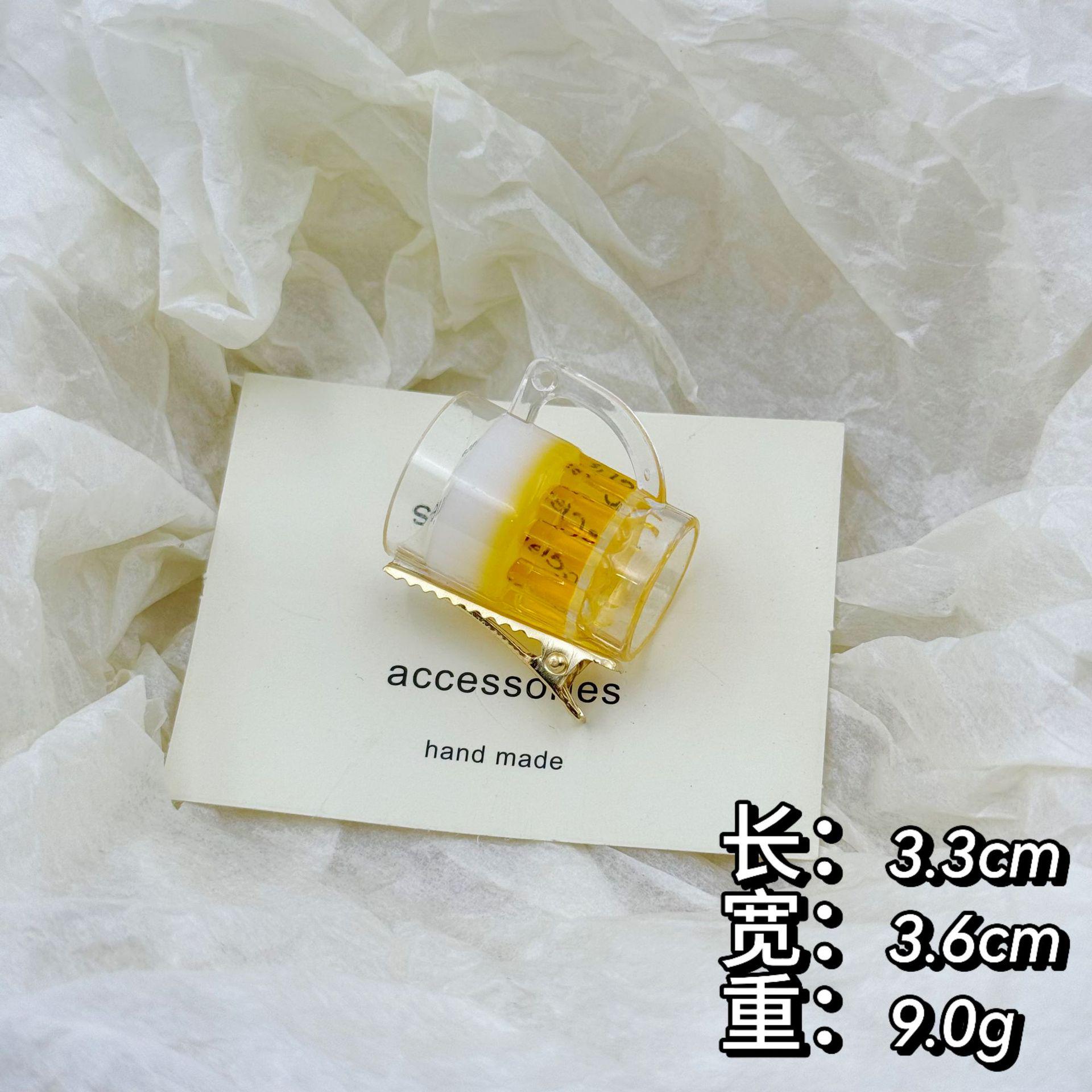 

Креативная заколка для волос «Пивная» — необычная заколка-утконос для челки и волос по бокам.