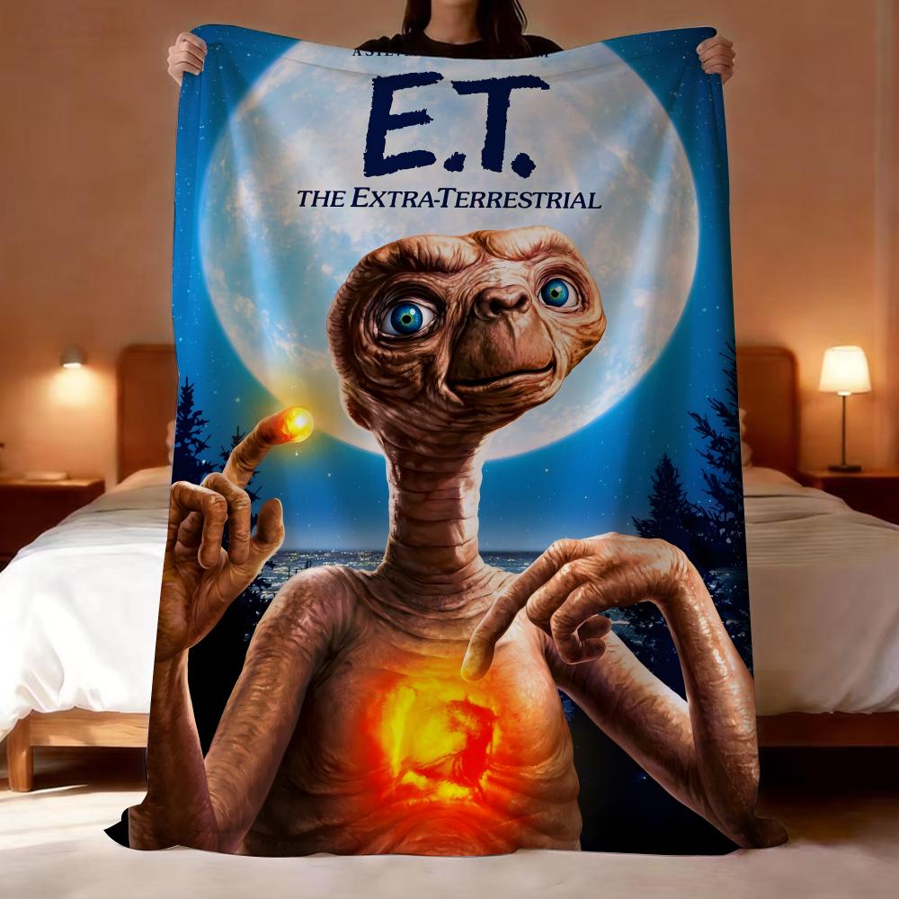 E.T. the Extra-Terrestrial Throw Lightweight 240g Flannel Blanket Soft Skin-friendly for Summer Cooling