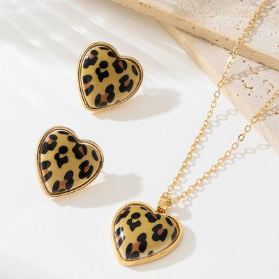Parures et bijoux – Parures de bijoux