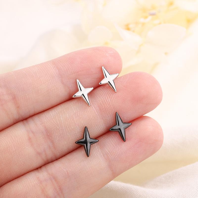 Minimalistische Vierpuntige Ster Oorknopjes Voor Vrouwen Kleine Hypoallergene Oorpiercing Sieraden Simpel En Trendy