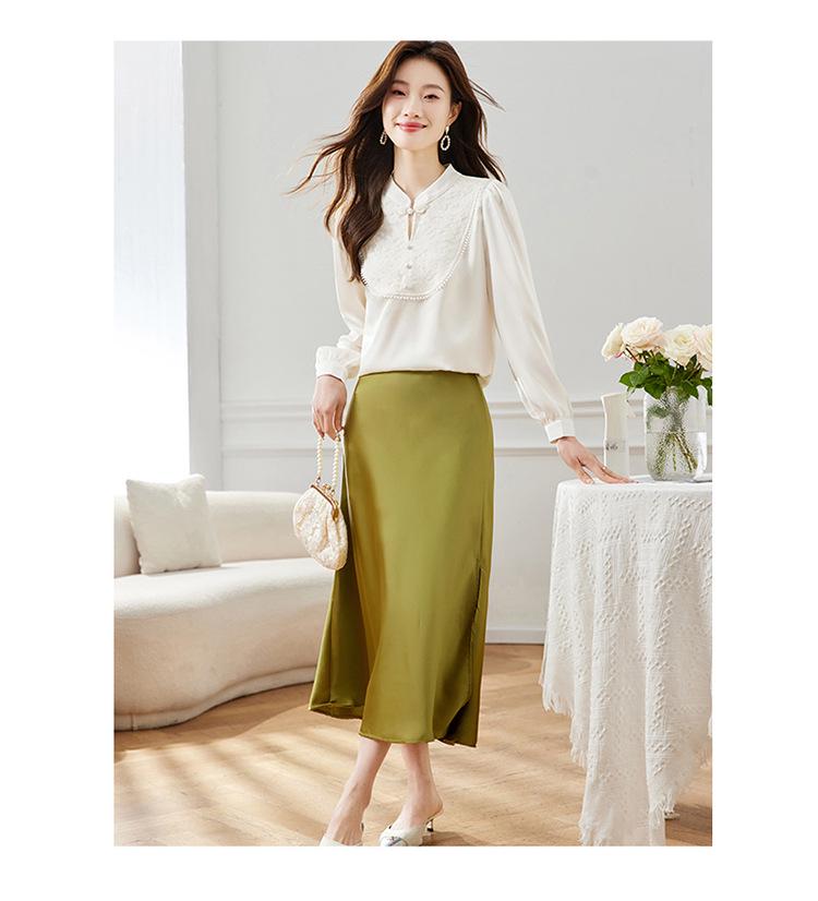 Elegant 2025 Spring Chiffon Blouse with Traditional Chinese Frog Button and Heavy Embroidery for Women