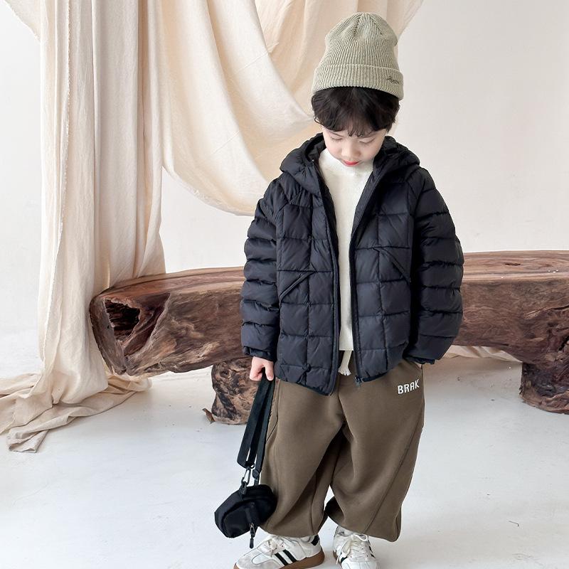 

Мальчиковая однотонная зимняя теплая куртка среднего и большого размера, детское повседневное пальто с капюшоном 110