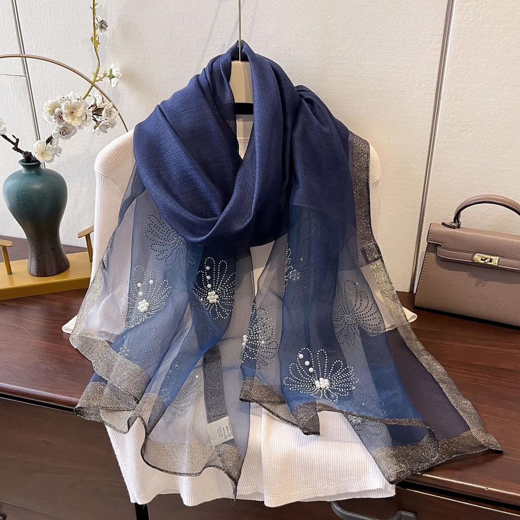New Spring Hot Diamond Big Flower Order Pearl Versatile Warm Scarf Shawl Scarf for Women