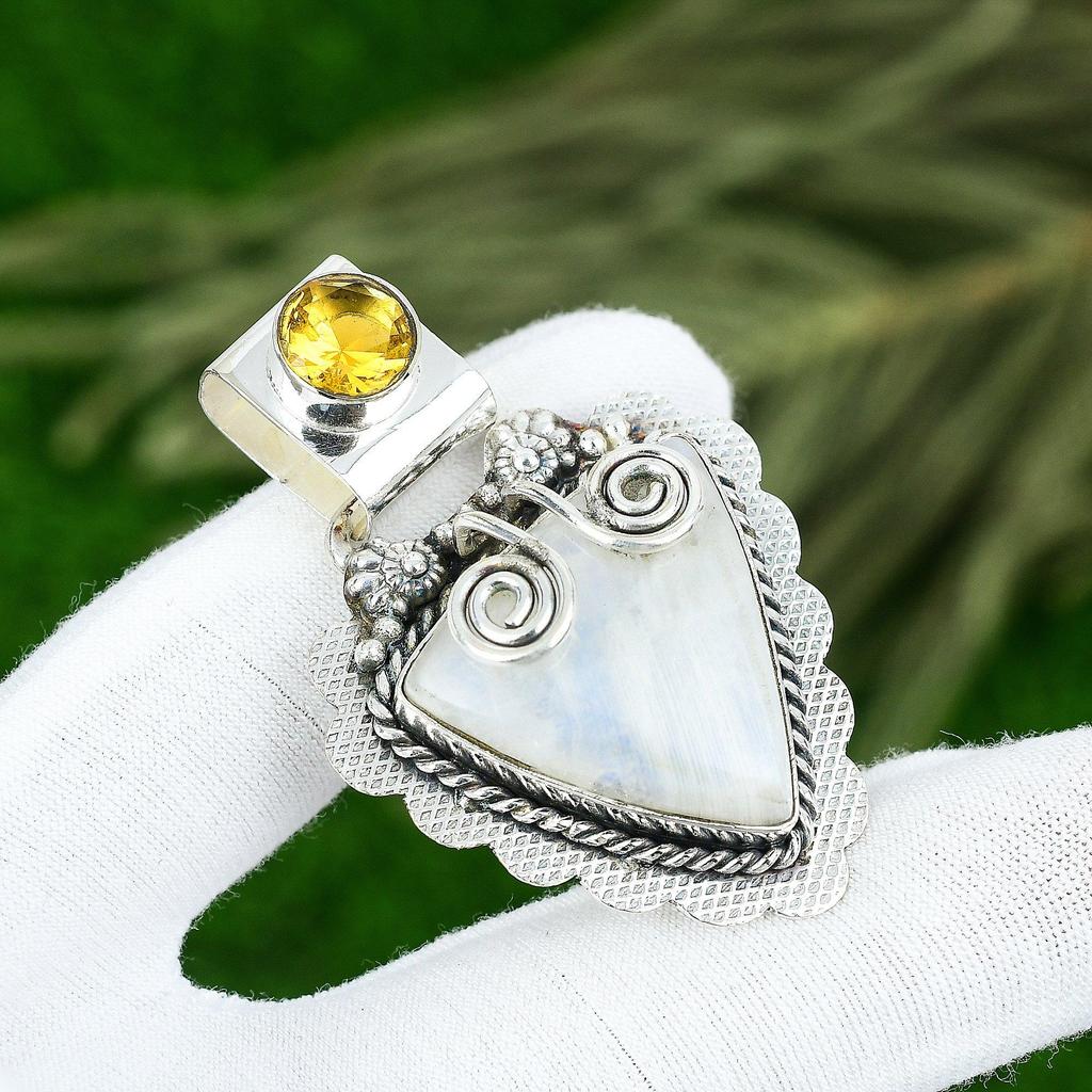 Natural Rainbow Moonstone Gemstone Pendant White 925 Sterling Silver Jewelry