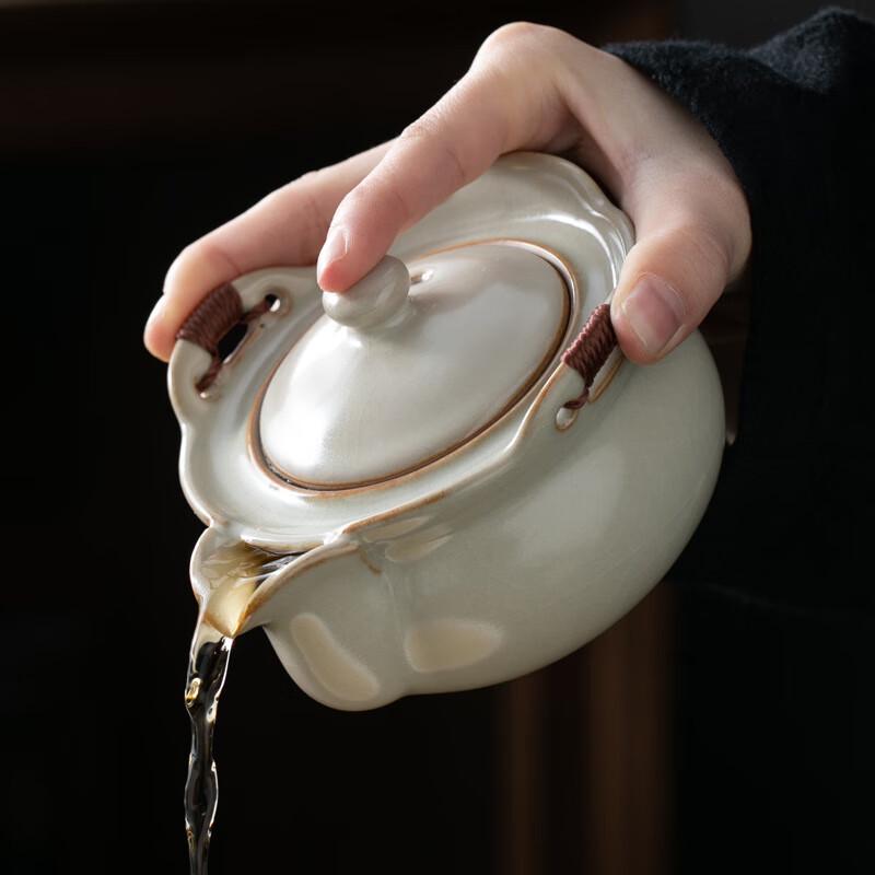 Ru Kiln Beige Teapot with One Cup