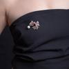 Volledig diamanten Driedimensionale Goudvis Broche, High-end Vrouwelijke Charme, Parel Koi, Lichte Luxe, Niche Design Sense Broche