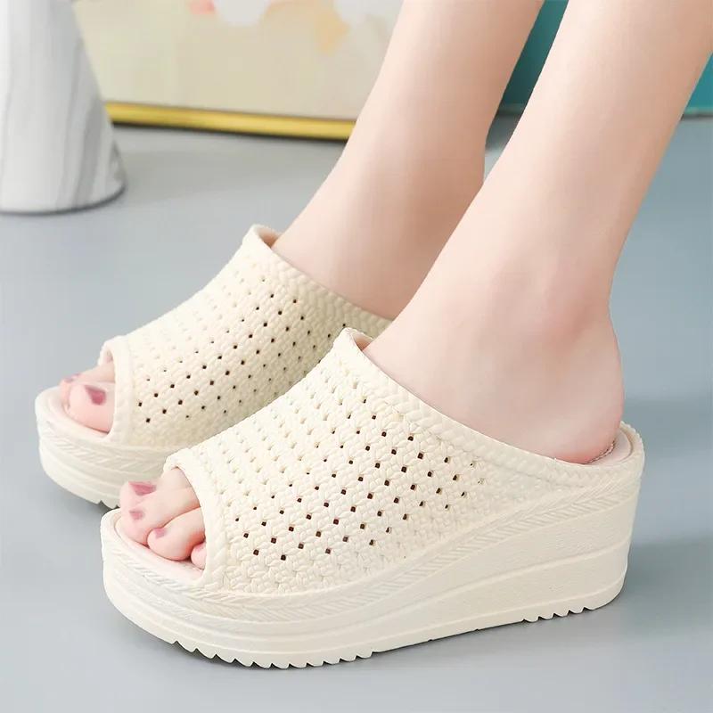 Fashion Women Shoes 2024 New Slippers High Heel Slippers Women Summer Sandals Wedge Women Sandals Thick Soled Casual Shoes PVC Material