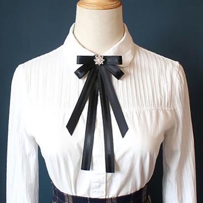 Accessoires – Cravates, nœuds papillon, cols et manchettes