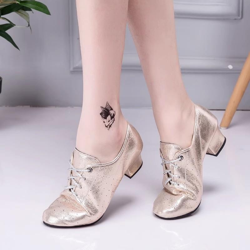 Sneakers Leather Shoes Men Women Latin Dance Shoes Professional practice Dance Shoes Precisely Bullfighting Jazz Dance Shoes