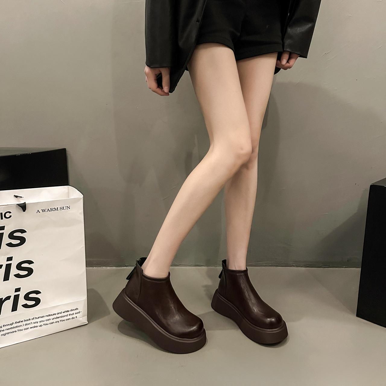 

Martin boots women s boots 2025 new British style winter velvet shoes black Chelsea short boots thermal cotton shoes 35 темно-коричневого