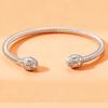 1Elegant women's bracelet made of copper material with an infinite circle head and circular halo plating18K Gold is suitable for women's everyday