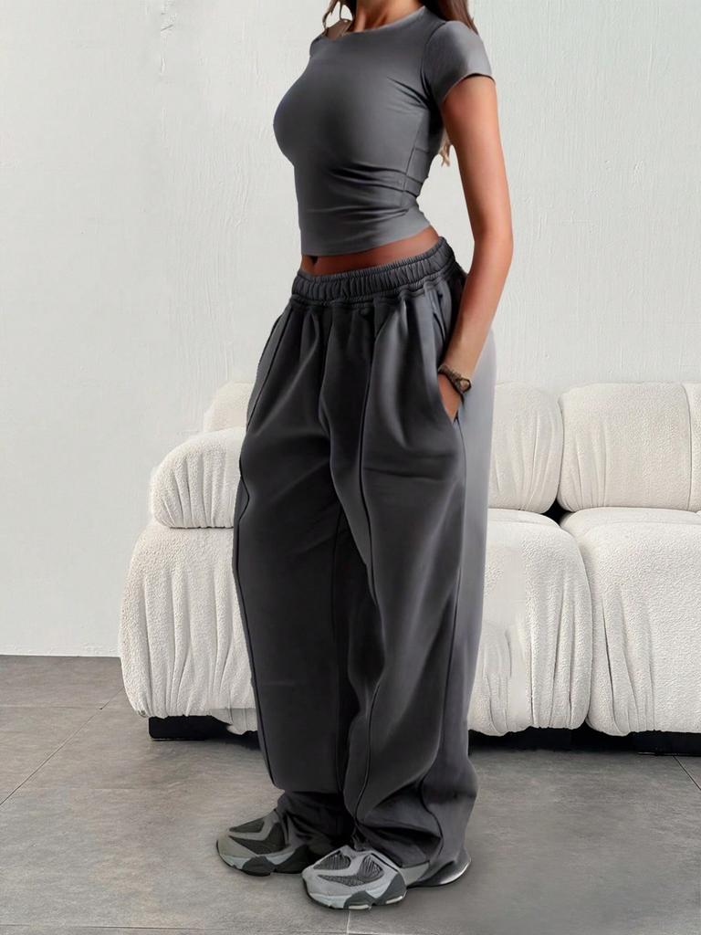 Plus Size Women's Loose Solid Gray Elastic Waist Sweatpants with Pockets Casual Straight Leg Pants