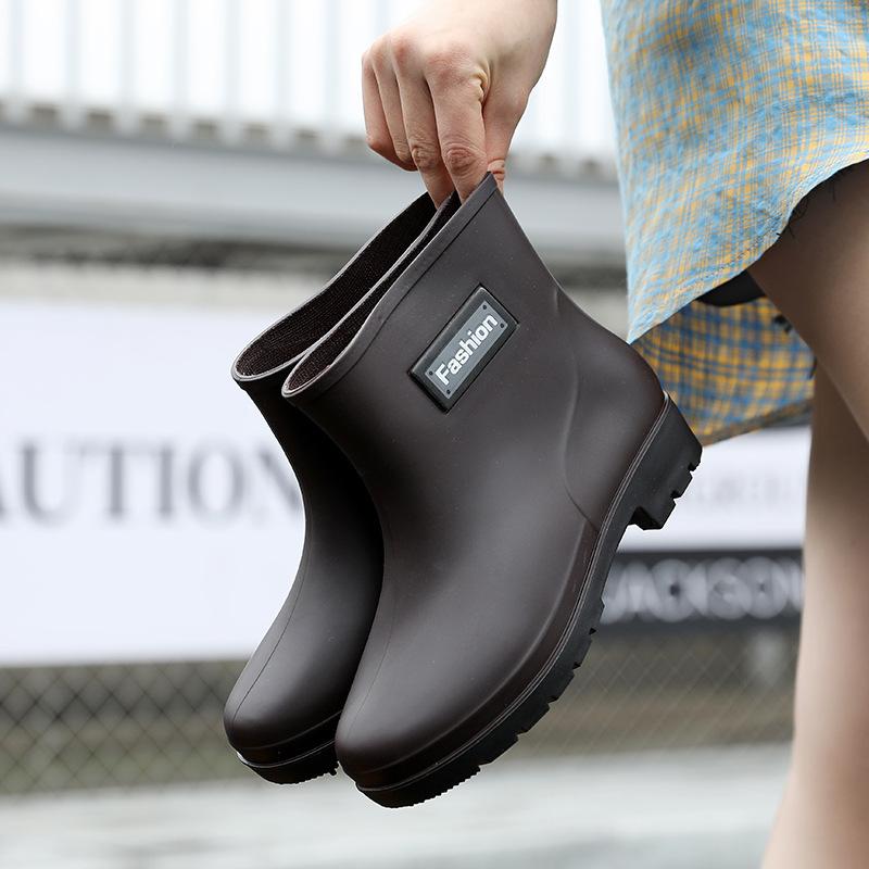 Water shoes female cute rain boots fashionable outer wear summer non-slip short rain shoes kitchen oil-proof waterproof boots rubber shoes
