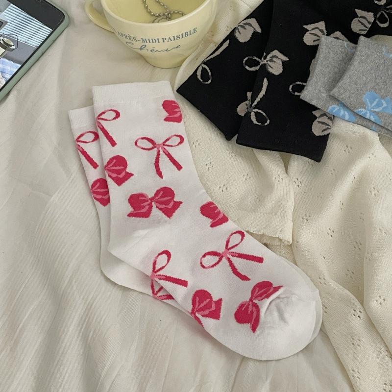 Lady Spring and Autumn All Kinds of Simple Sweet Gentle Bowtie Illustration College Wind Tube Socks