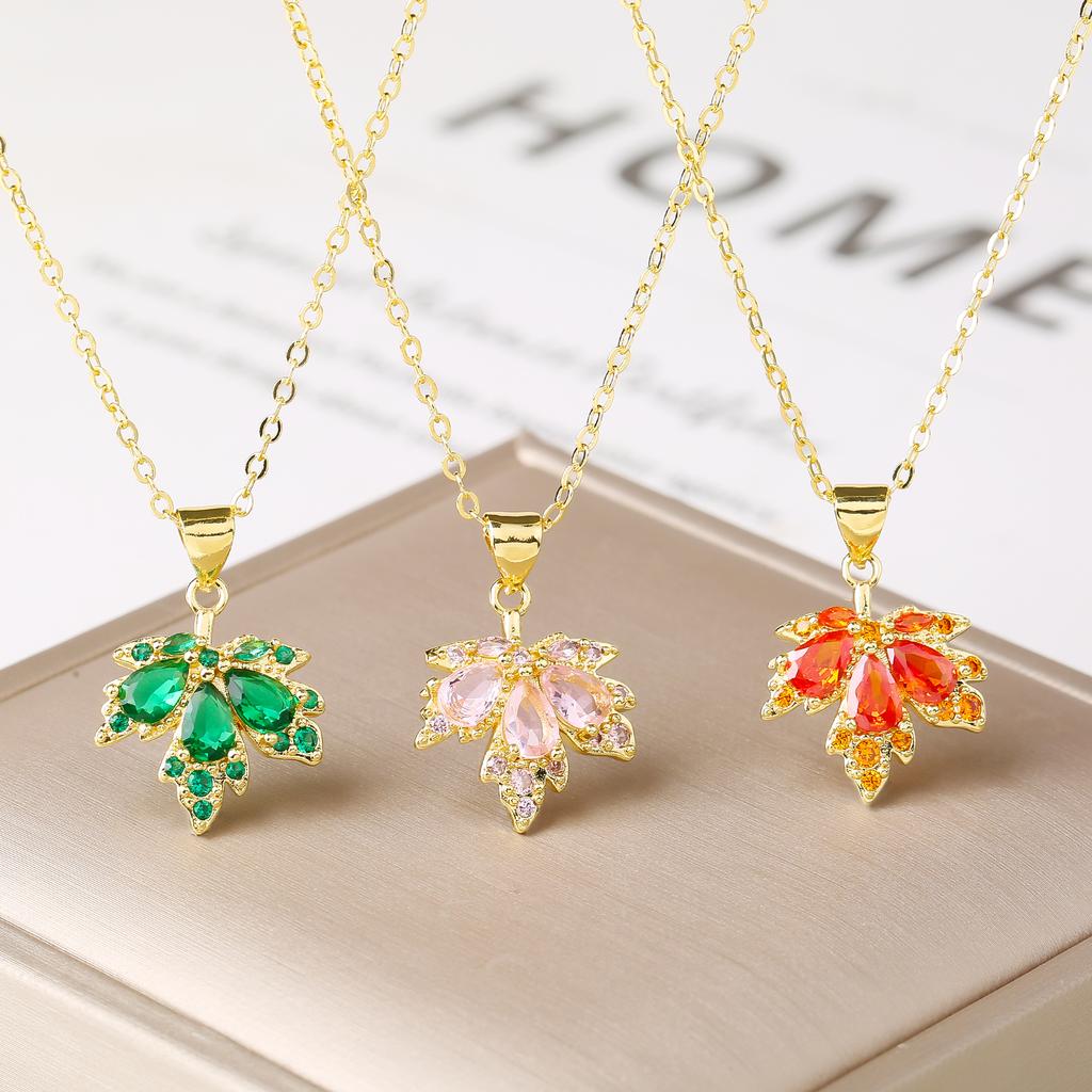 New Arrival Gold Plated Maple Leaf Necklace Colorful Zircon Delicate Leaf Pendant Necklace for Women Party Daily Zircon Gift