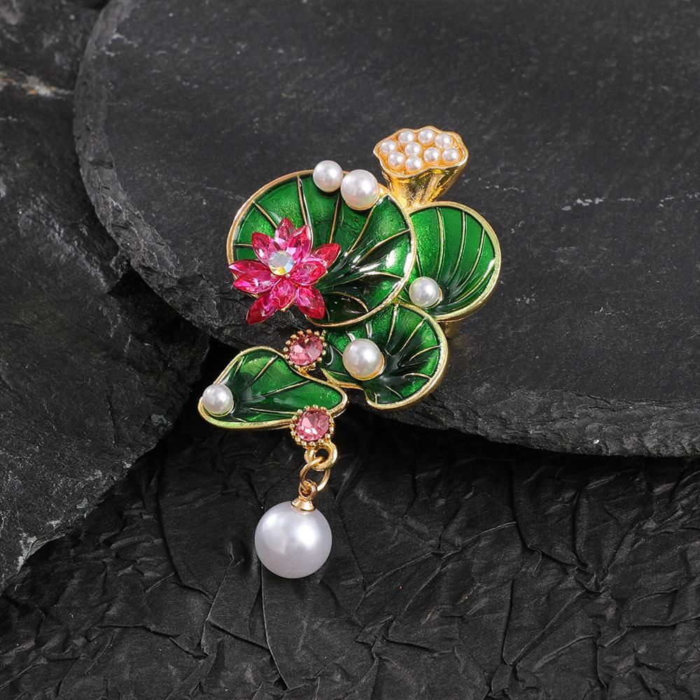 Crystal Lotus Flower Brooch Pin Rhinestone Pearl Brooches Gold Tone Jewelry Gift