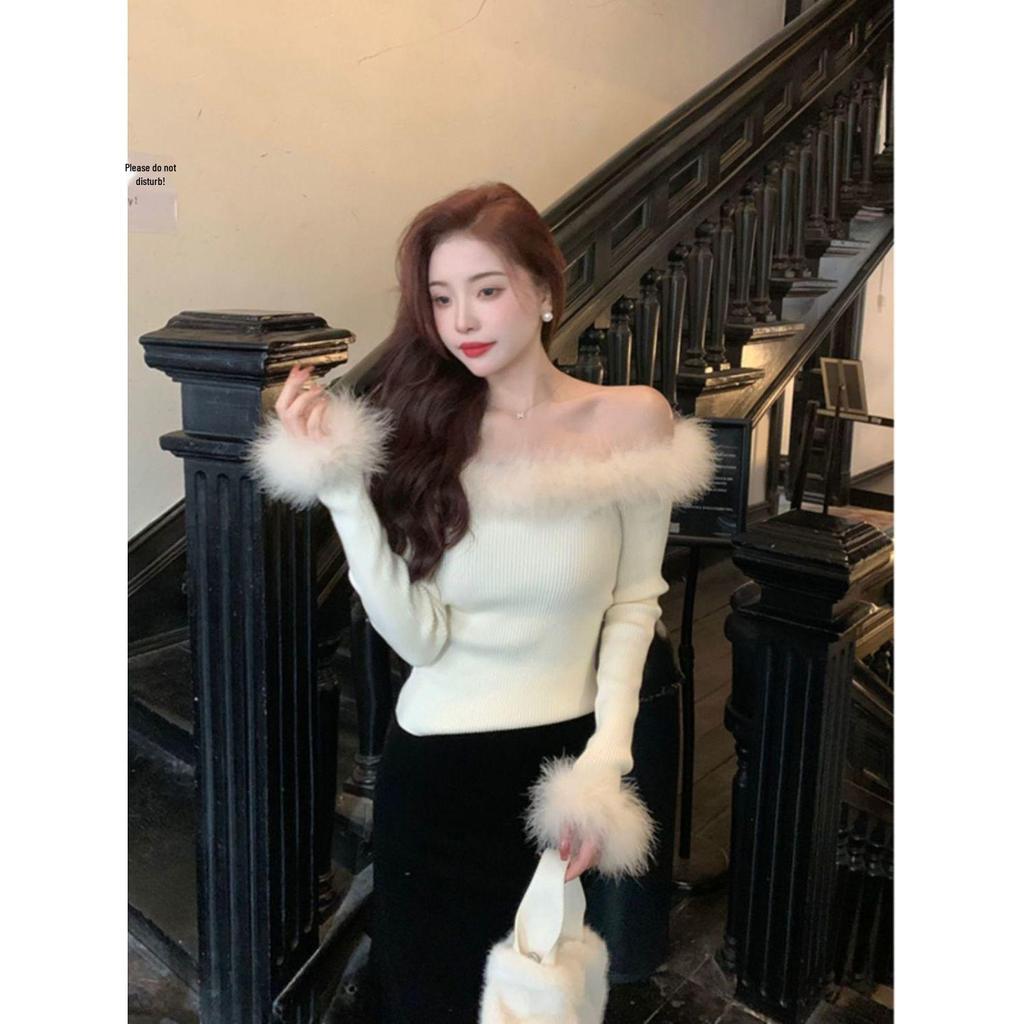 Red Off-Shoulder Raw Edge Knit Sweater for Women - Festive, Slimming, and Sexy Cold Shoulder Top for Autumn/Winter