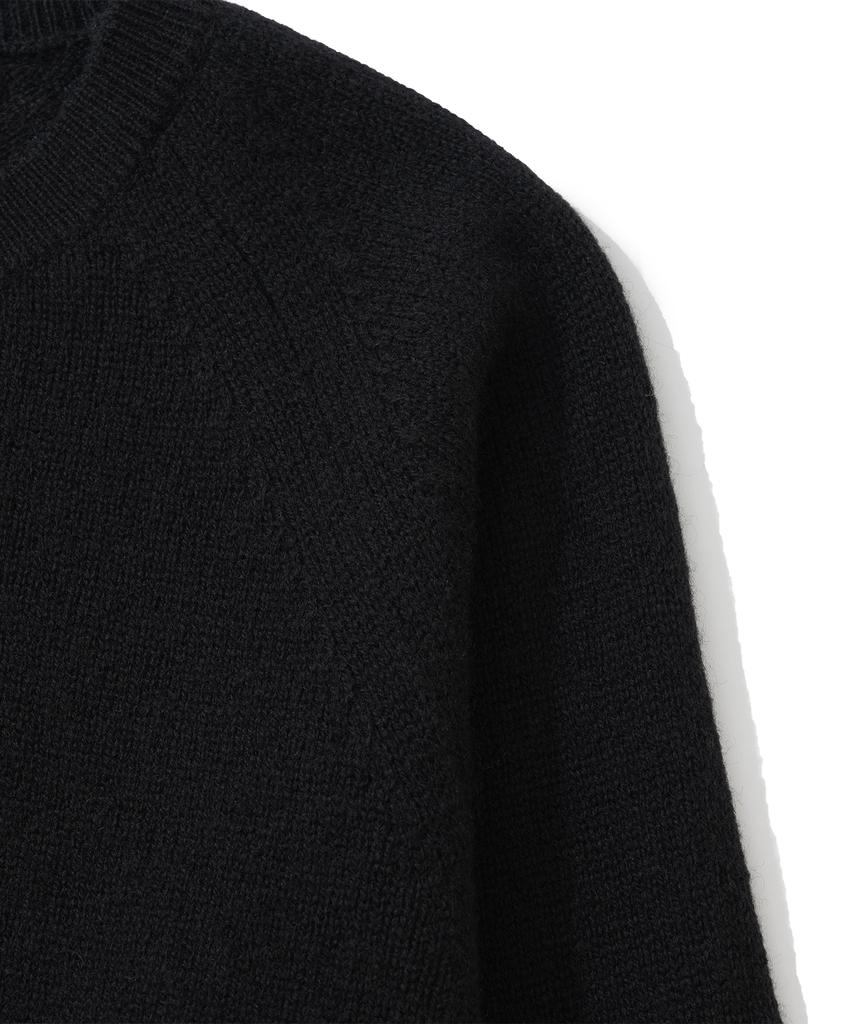 KNITTED Shaggy Dog 100% Wool V-Neck Knit Black