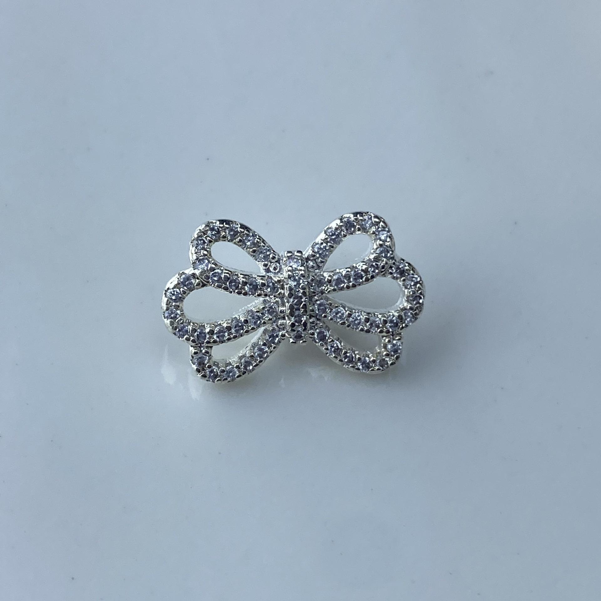 

Ручная работа, стойкие к выцветанию, полые бусины-разделители в форме банта, инкрустированные цирконами