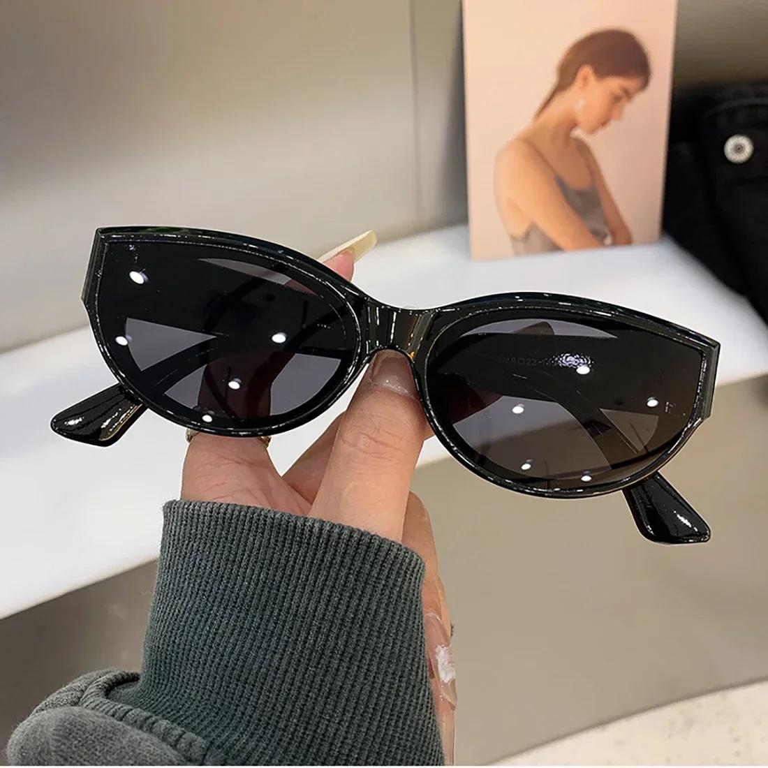 

Cat Eye Latest Oval Sunglasses Personalized Vintage Fashion Trendy Female Shades Popular Brand Designer Eyewear for Ladies Lentes