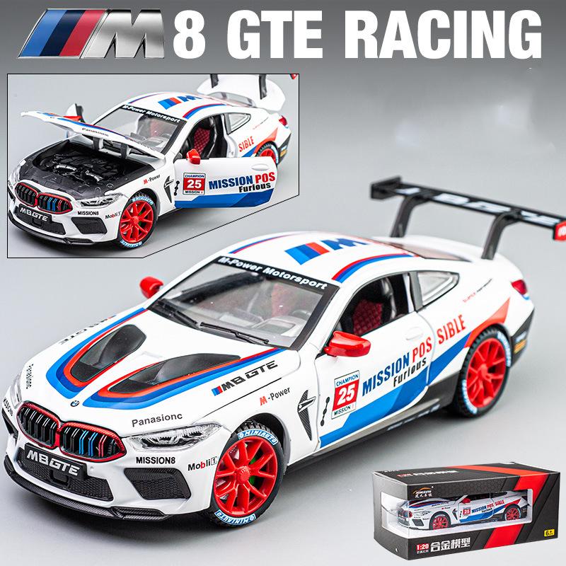 1/24 Scale M8 GTE Racing Diecast automudeli mänguasi, tagasitõmmatav mänguasi koos heli ja valgusega lastele Väikelapse poistele Tüdrukutele Kingikogu