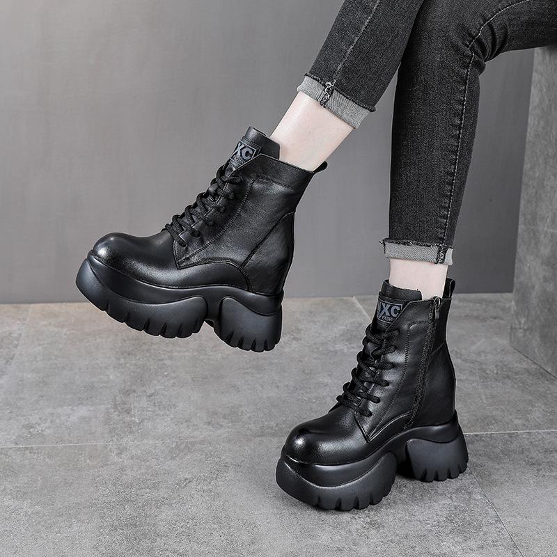 Short Boots 2026 Autumn and Winter New Leather Sponge Boots Motorcycle Boots Short Boots Thick Sole