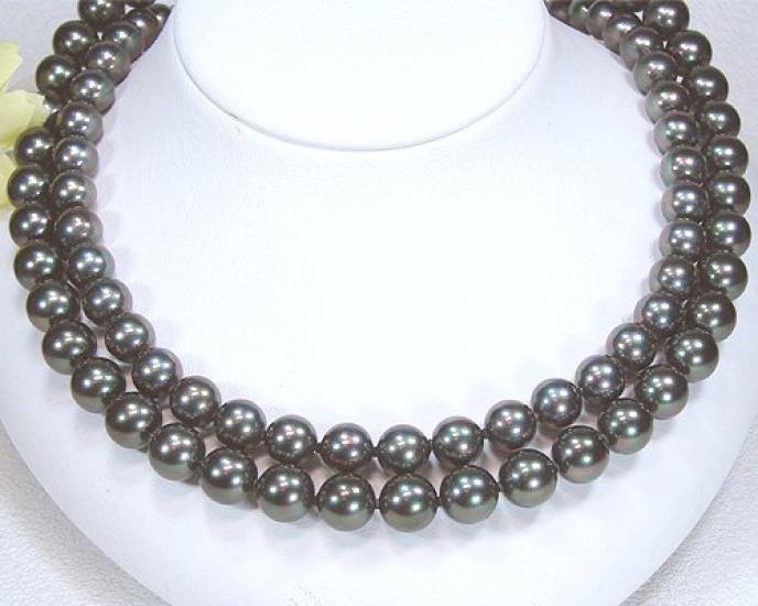 [Your and My Jewelry Box] Black Pearl Necklace - Peacock Color  Black Mother-of-Pearl Pearl 9.0mm Up, 45cm (Single Item) 9939 Made In Japan [Gift