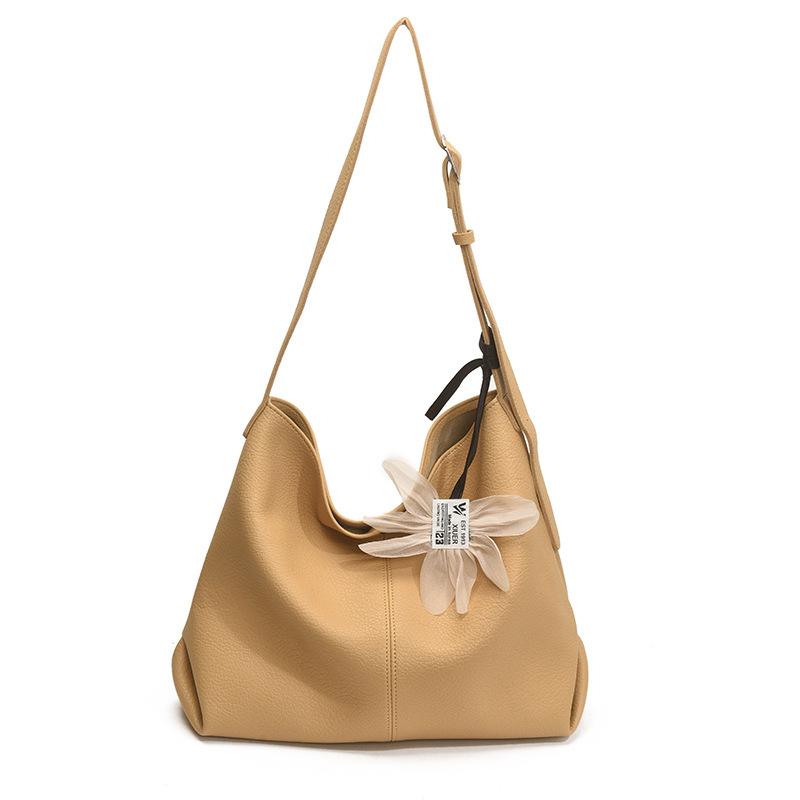 Large-capacity Commuter Bag New Armpit Bag Tote Bag Versatile Shoulder Bag Women