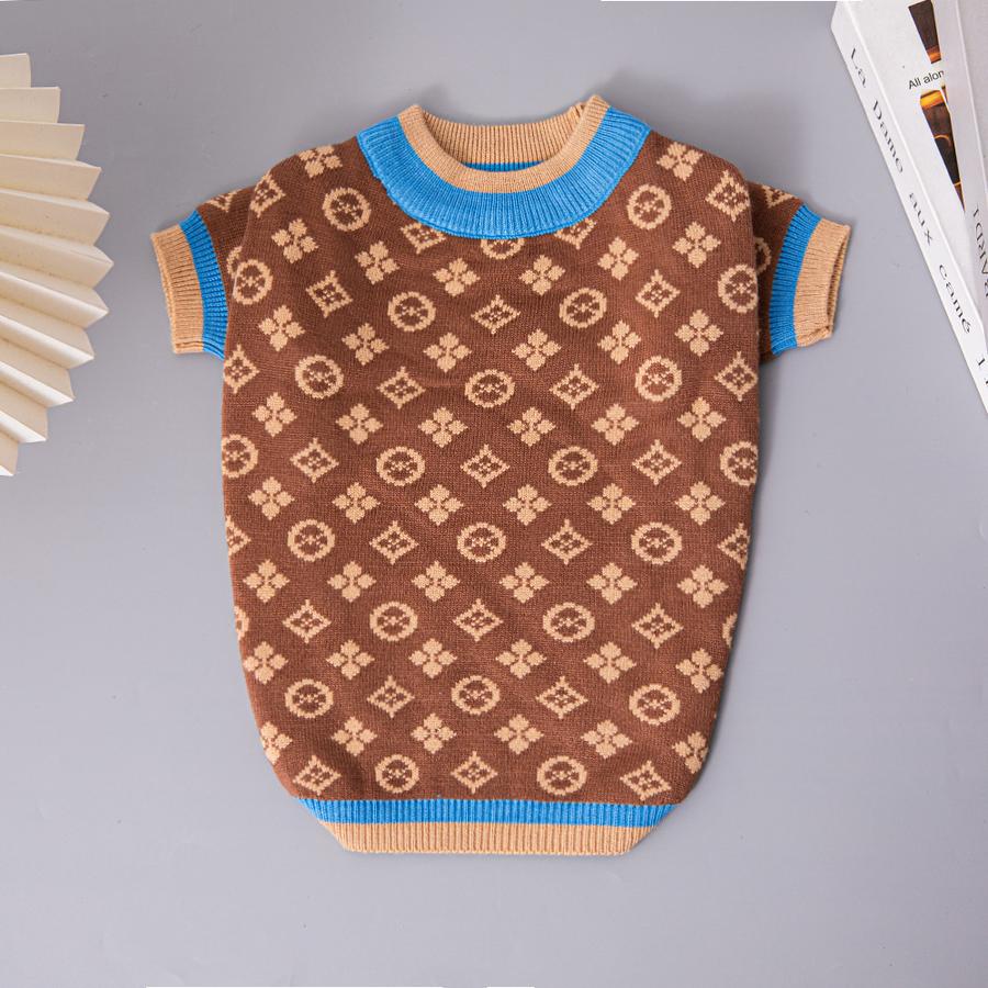 New Luxurious Pet Sweater Winter Fashion Trendy Brand Dog Clothes for Schnauzers and Small Dogs