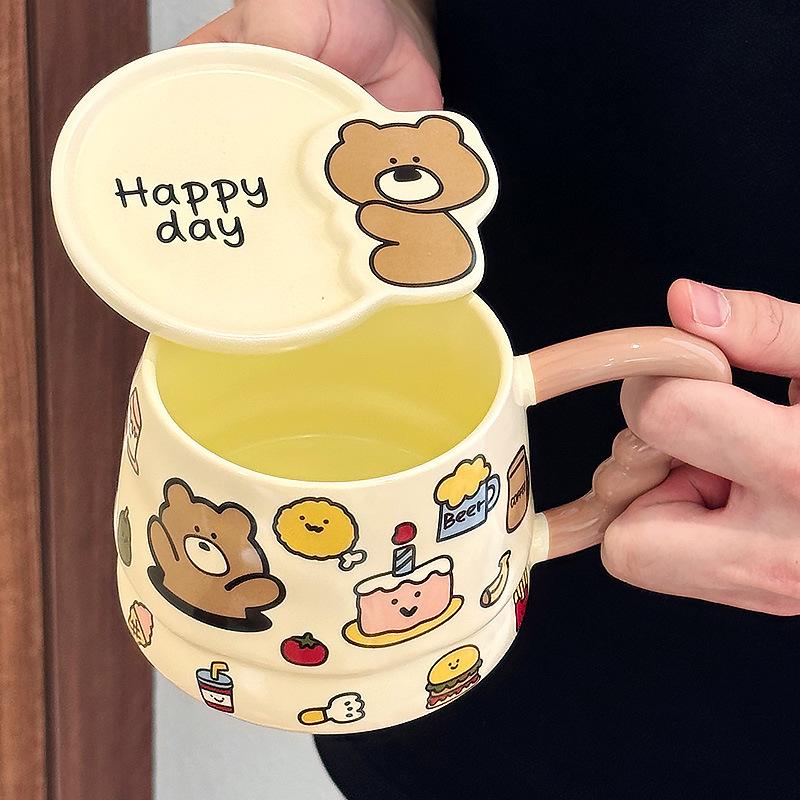 

Милая мультяшная девочка гладит животное граффити Высокий офисный стакан для воды с крышкой Милая кружка Студенческая керамическая чашка 400ML