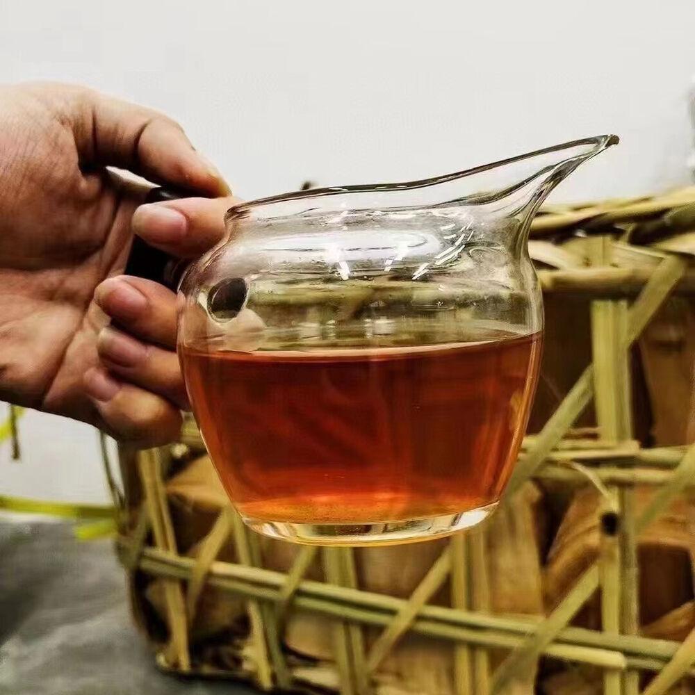 357g Yunnan Old Puerh Tea Cake 2005 Yiwu Zhengshan Aged Pu'er Raw Tea Pu-erh Tea