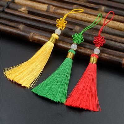 Handmade Fine-Woven Small Chinese Knotted Fringed Ear, High-End Bookmark U Disk Comb, Mobile Phone Case Hanging Ear Pendant.