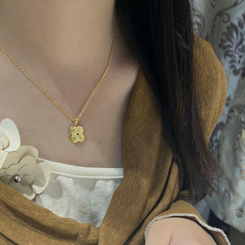 Mittelalterliche Iris Amulett Halskette Damen Nischendesign Beidseitig Tragbar Schild Schlüsselbeinkette