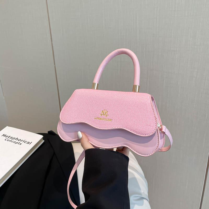 Casual Portable Small Square Bag Trendy Retro Small Bag Women's 2025 Summer New Fashion Casual Popular Messenger Bag