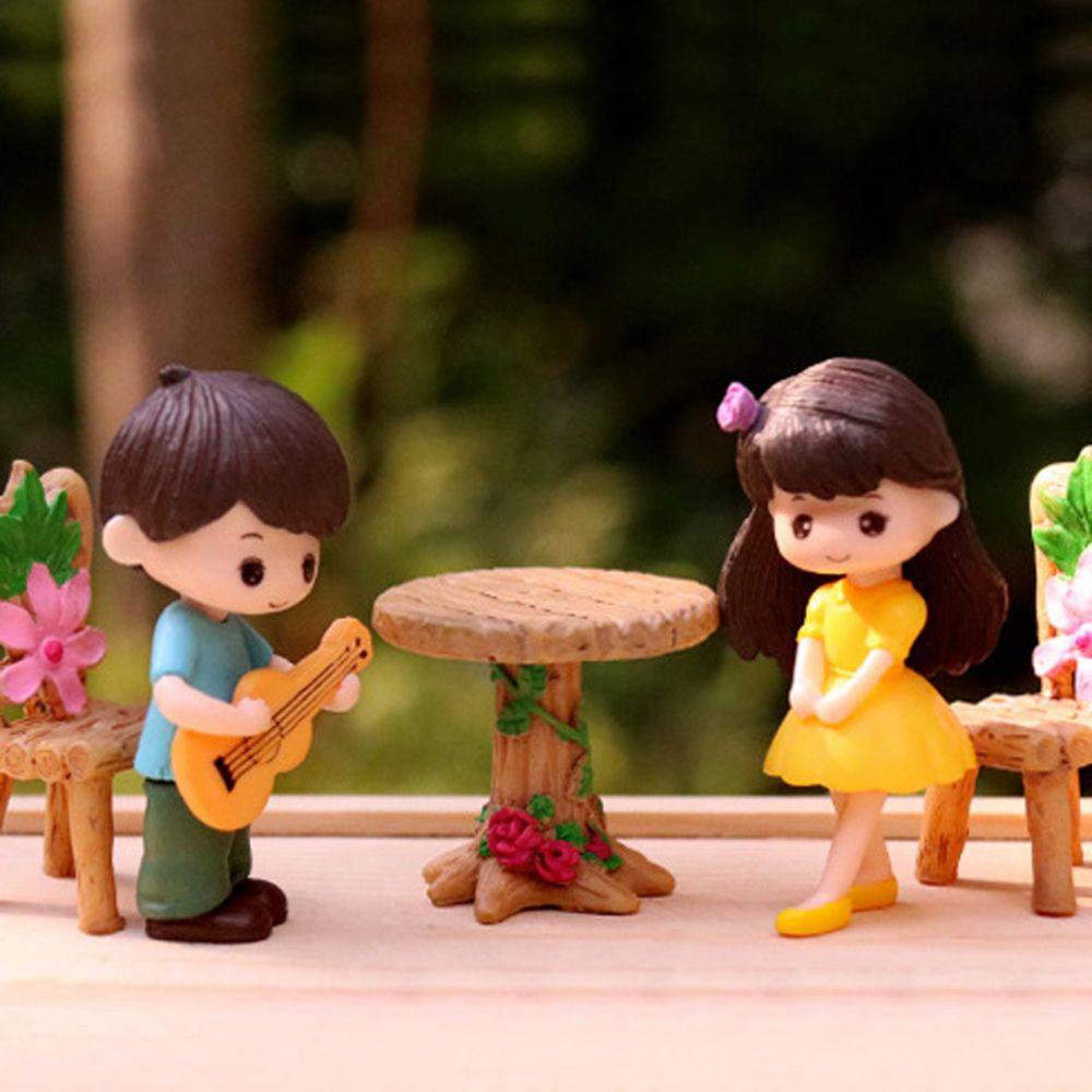 Garden Mini Cute Cake Decoration Creative Miniature Boy Girl Ornaments Couple Figurines Resin Dolls