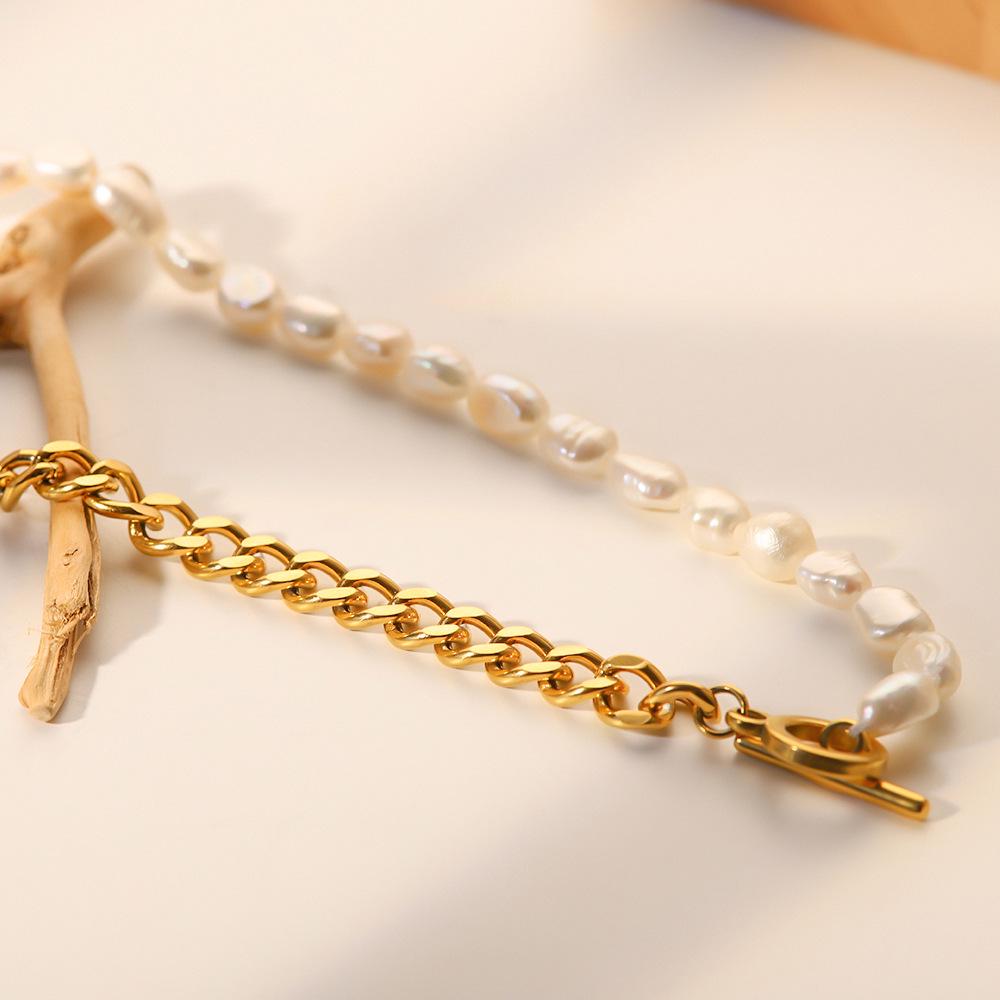 French Retro Pearl & Titanium Steel Baroque OT Buckle Necklace – Women's Light Luxury Jewelry