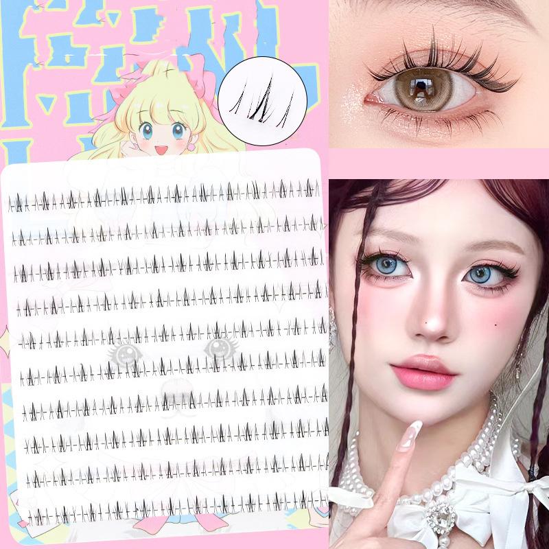 

Чорна манга природно пом якшує пучки волосків на нижніх віях, роблячи їх багаторазовими для DIY макіяжу.